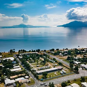 Beachcomber & Tourist Park Hotel Cardwell